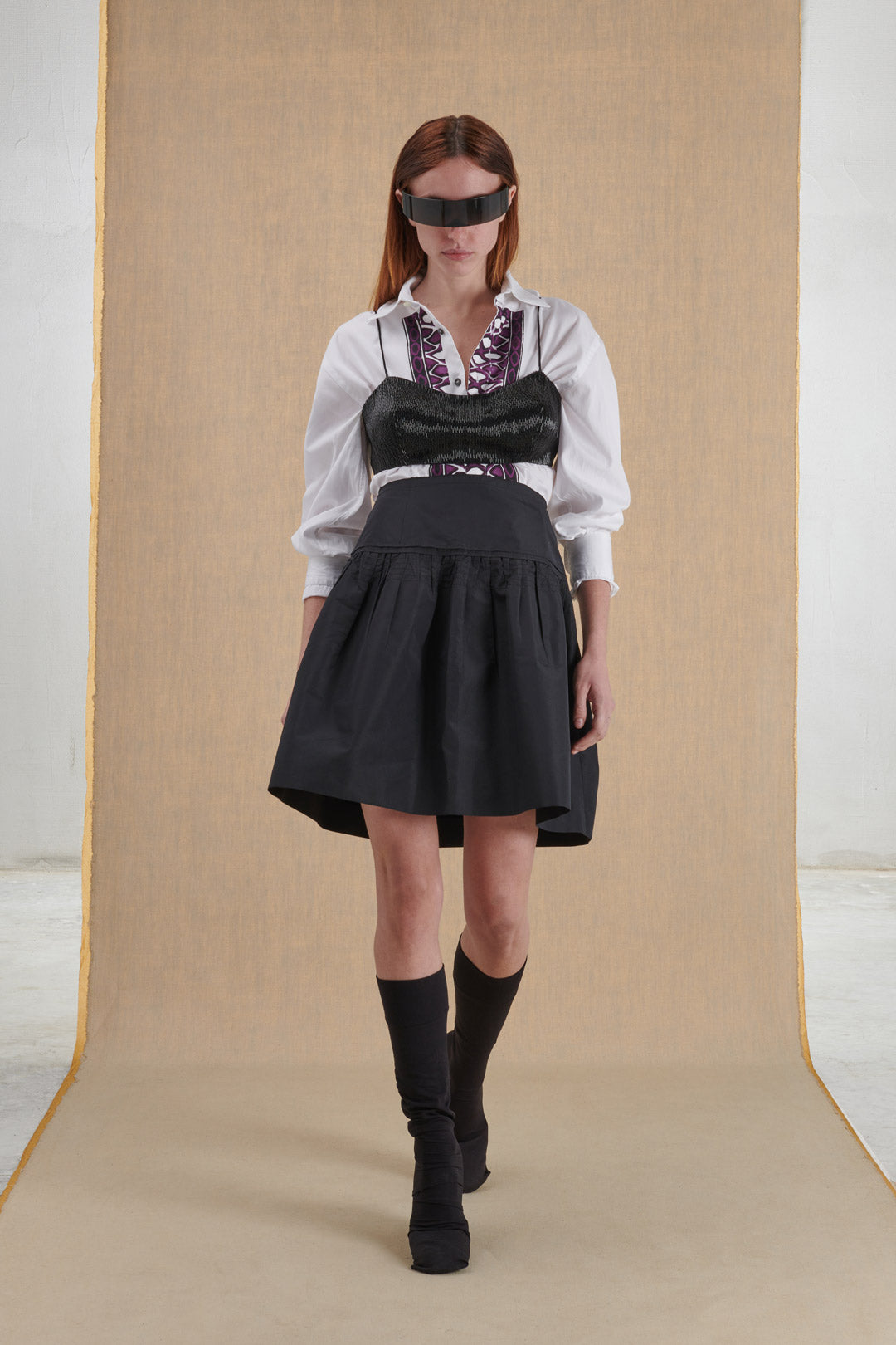 SHORT BLACK BALLOON SKIRT